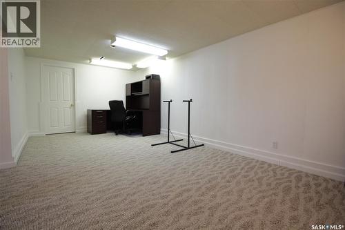 302 3Rd Avenue, Whitewood, SK - Indoor Photo Showing Other Room