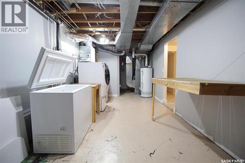302 3Rd Avenue, Whitewood, SK - Indoor Photo Showing Basement