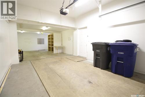 302 3Rd Avenue, Whitewood, SK - Indoor Photo Showing Other Room