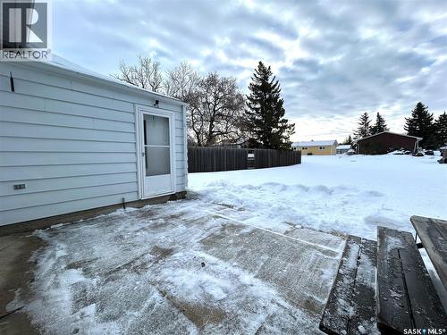 302 3Rd Avenue, Whitewood, SK - Outdoor