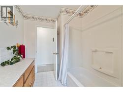 Main floor bath - 