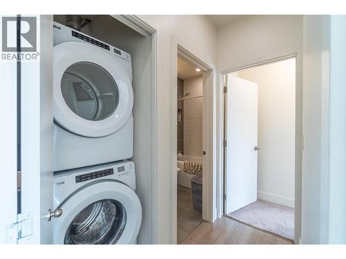 laundry - 885 University Drive Unit# 311, Kamloops, BC - Indoor Photo Showing Laundry Room
