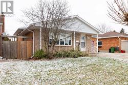 6 DUNWICH DRIVE  St. Thomas, ON N5R 4T8