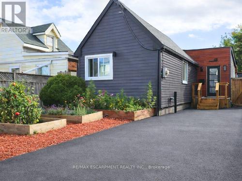 48 Frederick Avenue, Hamilton, ON - Outdoor