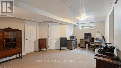 2 Hunter Drive S, Norfolk, ON - Indoor