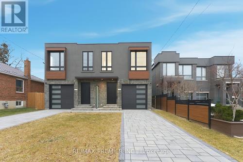 23A MAPLE AVENUE N  Mississauga, ON L5H 2S1