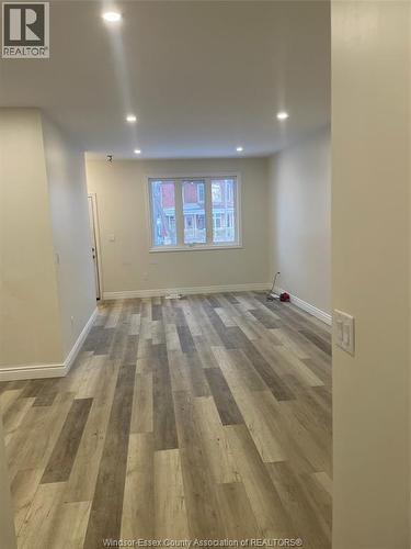 645 Janette Unit# B, Windsor, ON - Indoor Photo Showing Other Room