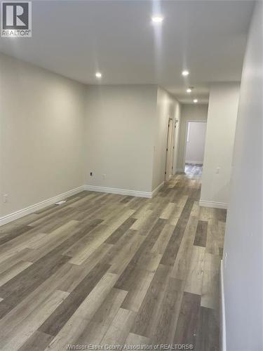 645 Janette Unit# B, Windsor, ON - Indoor