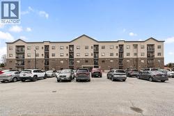 8475 Wyandotte STREET East Unit# 111  Windsor, ON N8S 0A4