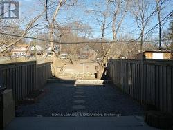 1 - 179 COXWELL AVENUE  Toronto, ON M4L 3B4