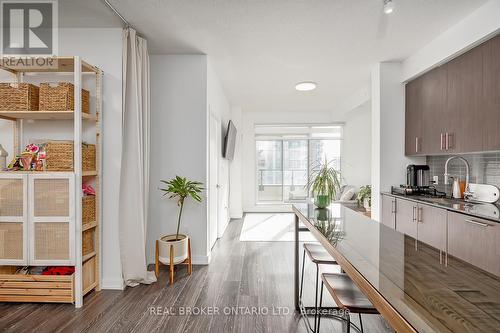 1808 - 4085 PARKSIDE VILLAGE DRIVE  Mississauga, ON L5B 0K9