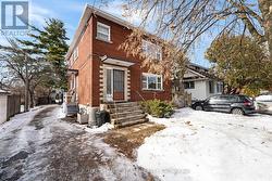 UPPER UNIT - 1666 EDGE HILL PLACE  Ottawa, ON K1V 7V9