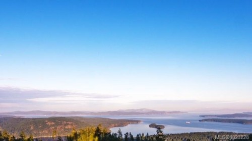 150 Skywater Lane, Salt Spring, BC 
