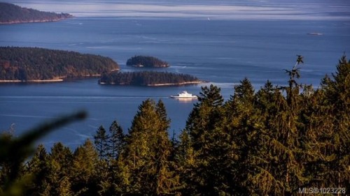 150 Skywater Lane, Salt Spring, BC 