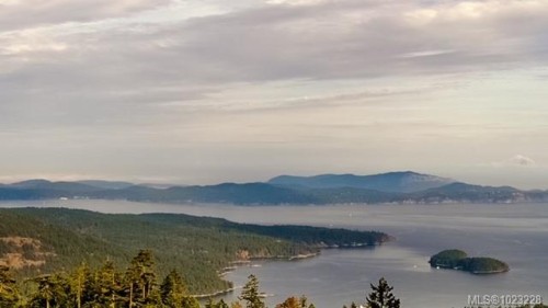 150 Skywater Lane, Salt Spring, BC 
