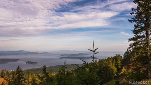 150 Skywater Lane, Salt Spring, BC 