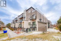 B107 - 50 MORECAMBE GATE  Toronto, ON M1W 0A9