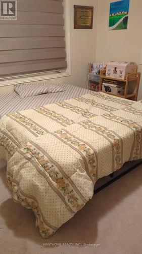 3995 Janice Drive, Mississauga, ON - Indoor Photo Showing Bedroom