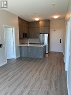 604 - 95 DUNDAS STREET W  Oakville, ON L6M 5N4