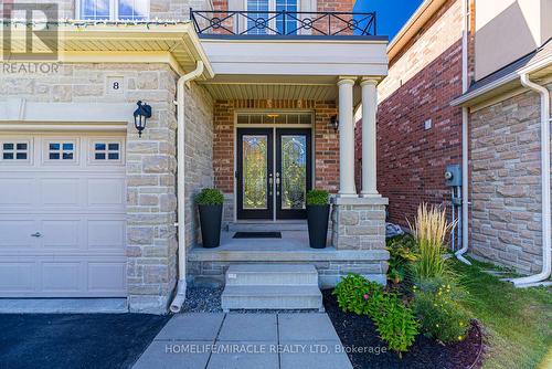 8 Summerberry Way, Hamilton, ON - Outdoor