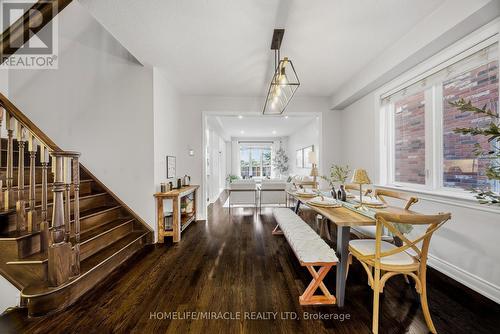 8 Summerberry Way, Hamilton, ON - Indoor