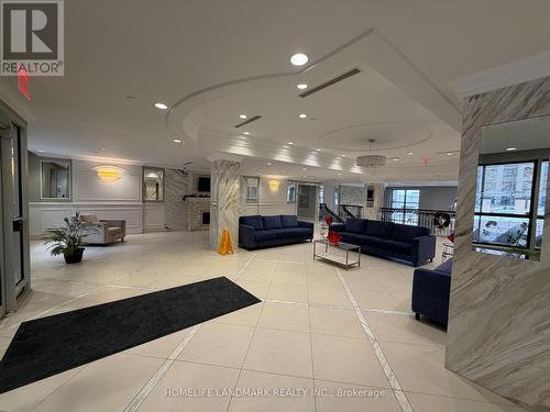 716 - 38 CEDARLAND DRIVE  Markham, ON L6G 0G7