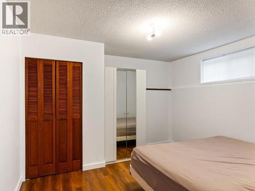 3826 Trail Place, Powell River, BC - Indoor Photo Showing Bedroom