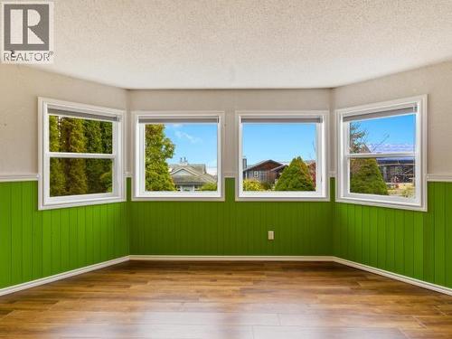 3826 Trail Place, Powell River, BC - Indoor Photo Showing Other Room