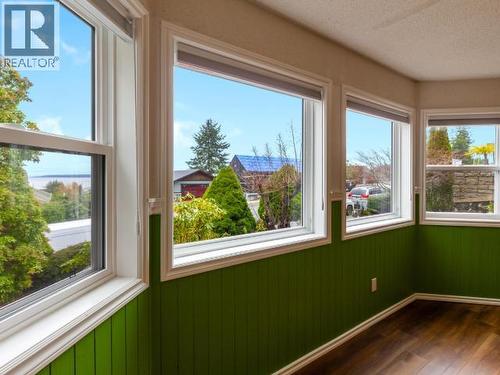 3826 Trail Place, Powell River, BC - Indoor Photo Showing Other Room