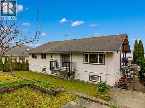3826 Trail Place, Powell River, BC - Outdoor