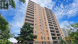 1006 - 2721 VICTORIA PARK AVENUE  Toronto, ON M1T 3N6