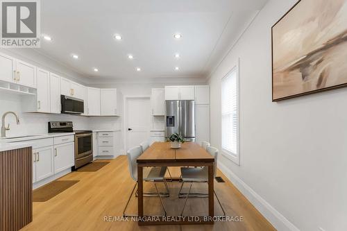 4367 Ontario Street, Lincoln (Beamsville), ON - Indoor Photo Showing Kitchen With Stainless Steel Kitchen