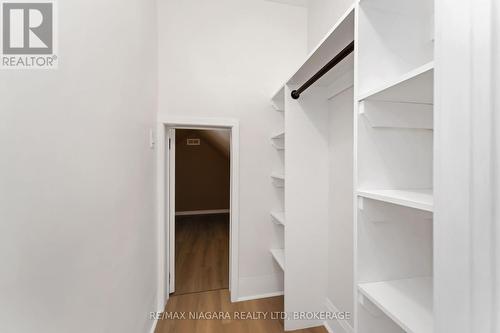 4367 Ontario Street, Lincoln (Beamsville), ON - Indoor