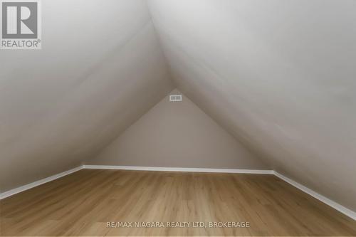 4367 Ontario Street, Lincoln (Beamsville), ON - Indoor Photo Showing Other Room