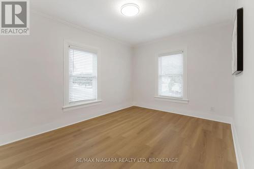 4367 Ontario Street, Lincoln (Beamsville), ON - Indoor Photo Showing Other Room
