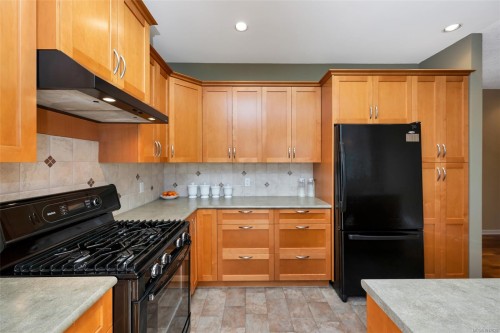 6479 Cedarview Pl, Sooke, BC 