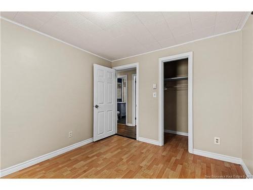 124 Riverside Dr, Fredericton, NB 