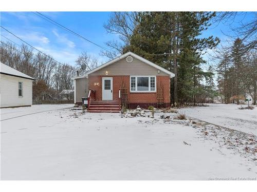 124 Riverside Dr, Fredericton, NB 