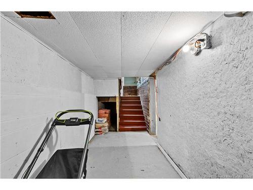 124 Riverside Dr, Fredericton, NB 