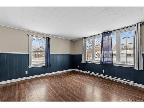 124 Riverside Dr, Fredericton, NB 