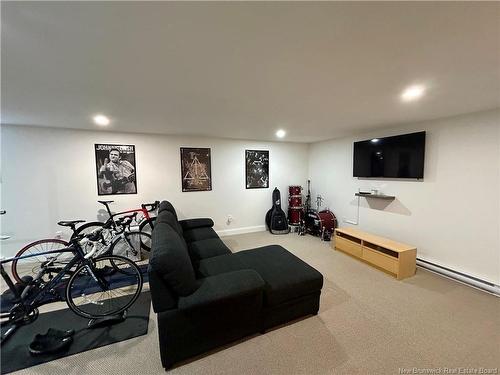 39 Bramble Wy, Fredericton, NB 