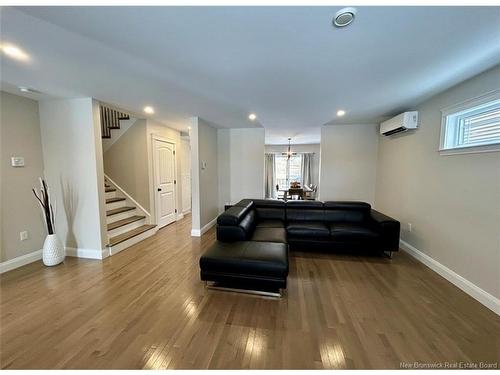 39 Bramble Wy, Fredericton, NB 