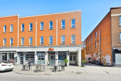 203-6725 Boul. St-Laurent  Montréal (Rosemont/La Petite-Patrie), QC H2S 3C8