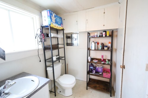 Salle de bains - 9 Route 132 E., Saint-Denis-De La Bouteillerie, QC - Indoor Photo Showing Bathroom