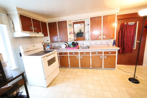 Cuisine - 9 Route 132 E., Saint-Denis-De La Bouteillerie, QC - Indoor Photo Showing Kitchen