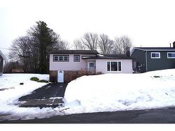 5 Cole Place  St. John's, NL A1A 1Y4