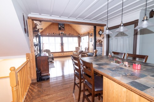 Cuisine - 9 Route Lauzier, Kamouraska, QC - Indoor Photo Showing Other Room