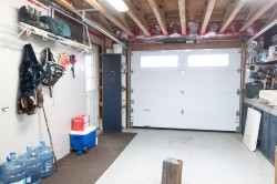 Garage - 