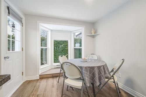 Cuisine - 5710 Rue Anthony, Brossard, QC - Indoor Photo Showing Dining Room