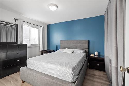 14 Argonne Bay, Winnipeg, MB 